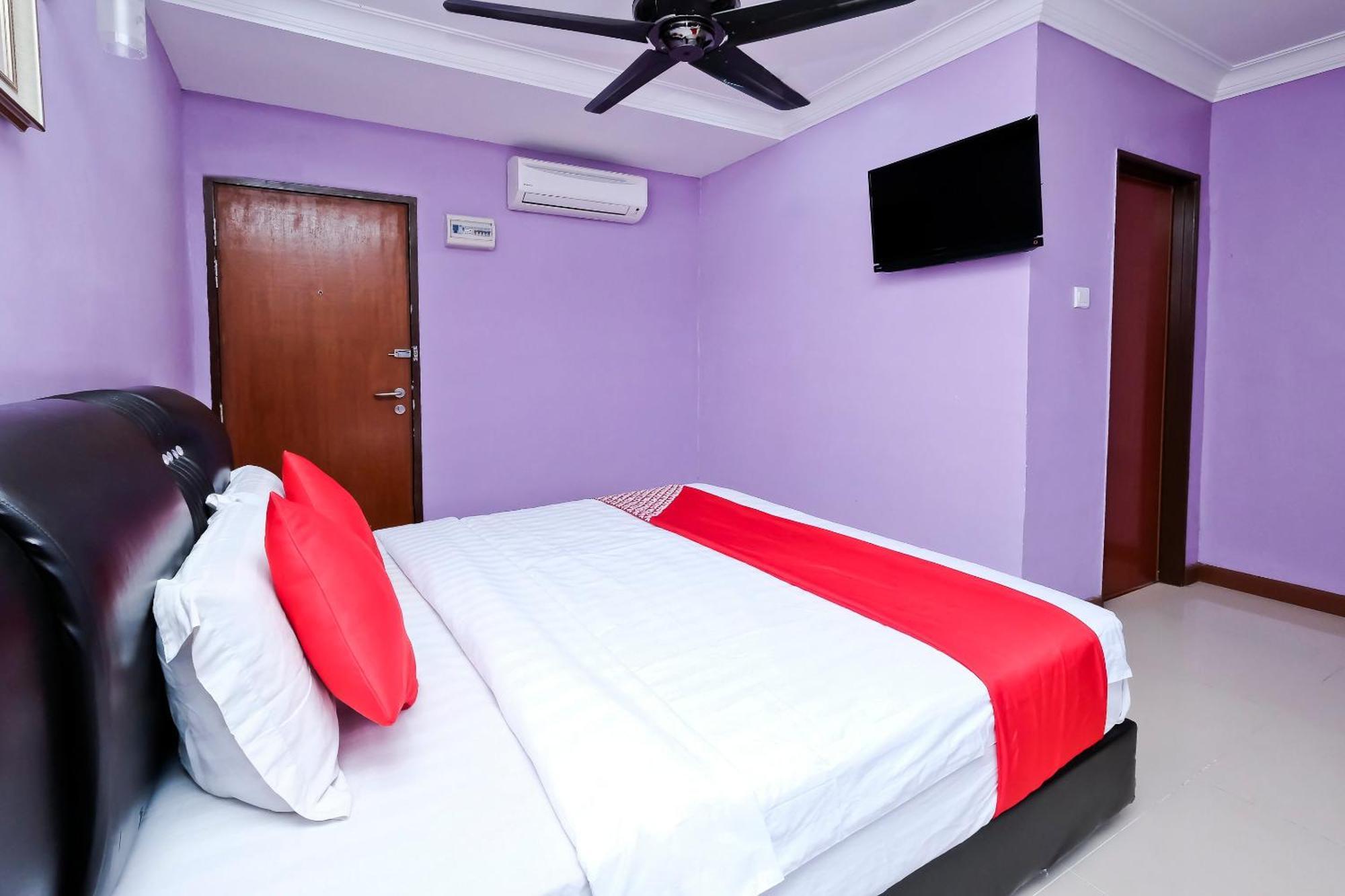 באנגי Oyo 714 Arina Hotel מראה חיצוני תמונה